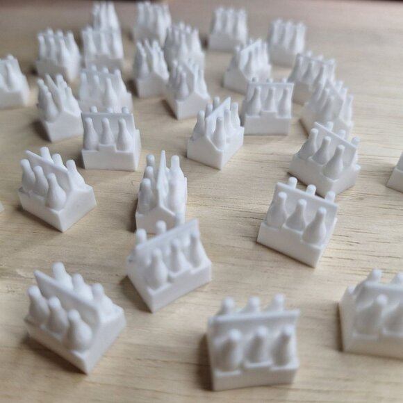 Coca Cola Coke Replacement Piece 2010 Board Game Pieces Six Pack Vending Cupcake - Picture 3 of 5